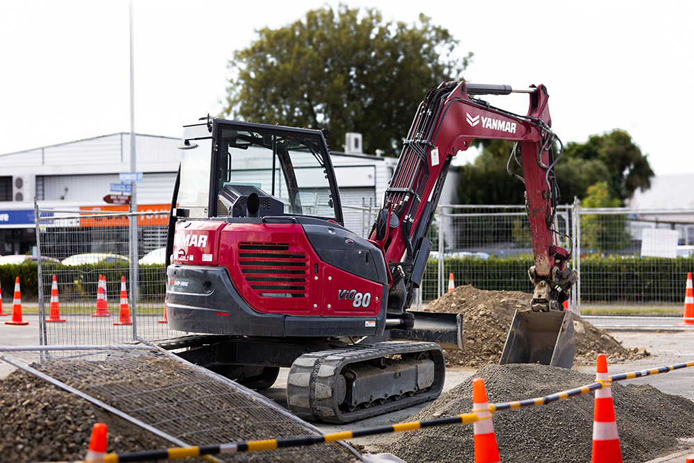 Large Excavator Hire