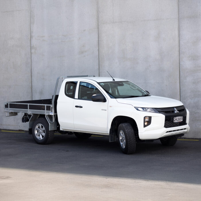 flatdeck ute hire nz